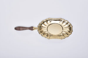 Vassoio Comunione barocco in ottone dorato Art. C.782/M